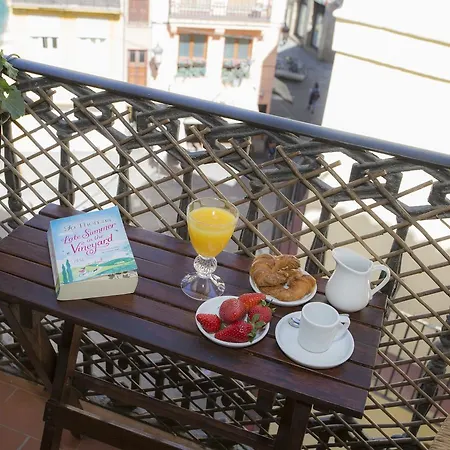Singularstays Lope De Vega Apartament